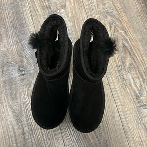 Women's Black Suede Boots